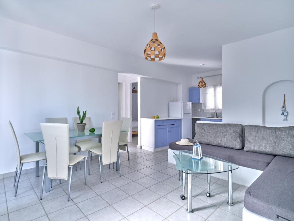 Ifestos home with private veranda, Paros