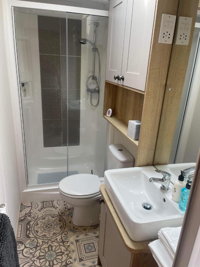 Starling Six Berth caravan photo 4
