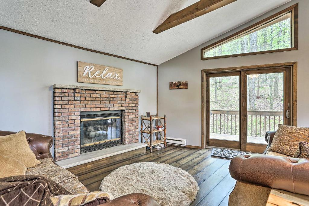 Pocono Cabin with Fire Pit, Walk to Lake and Beach! photo 4