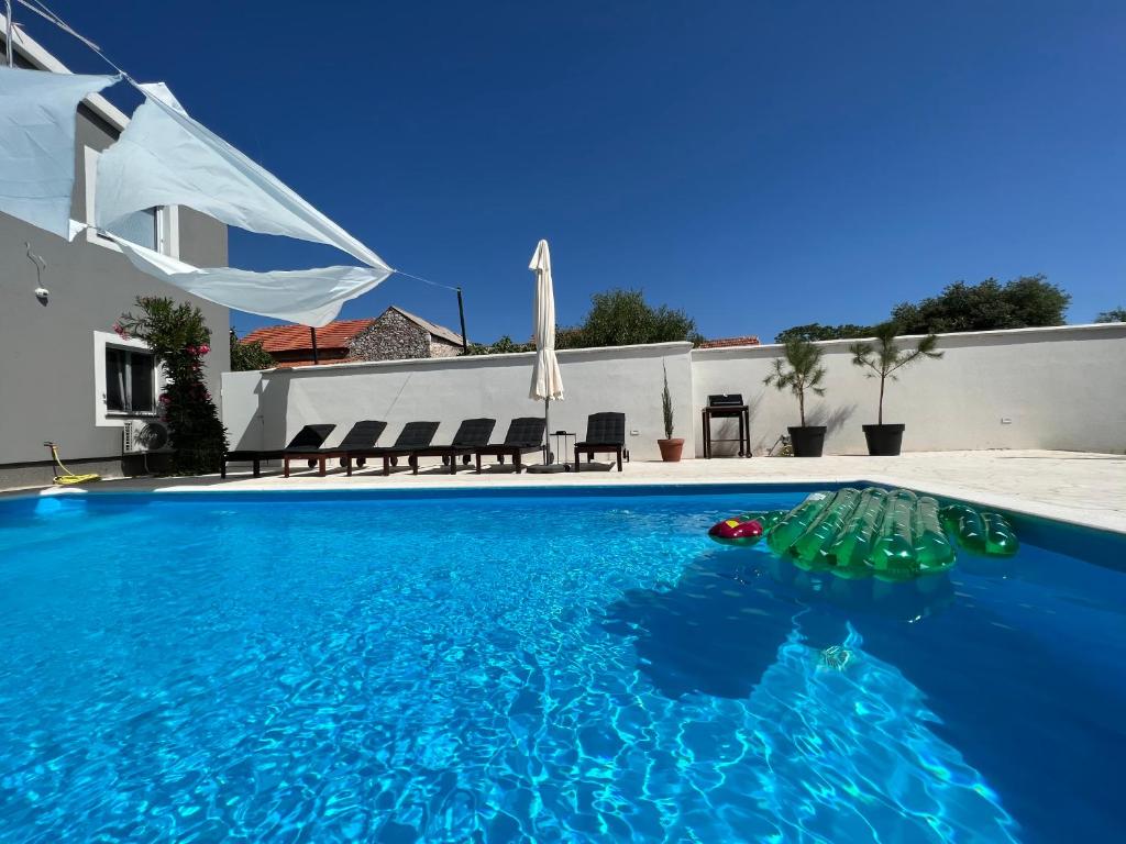 Boutique House Ika with Private Swimming Pool photo 3