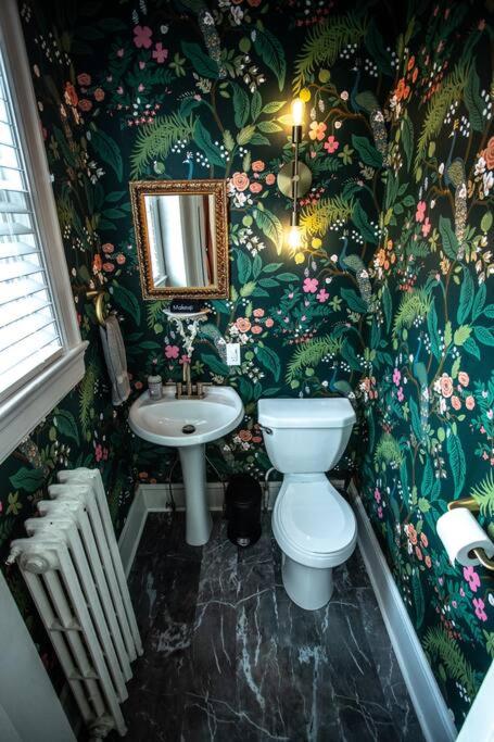 Charming 1932 Craftsman - The Bohannon House photo 2