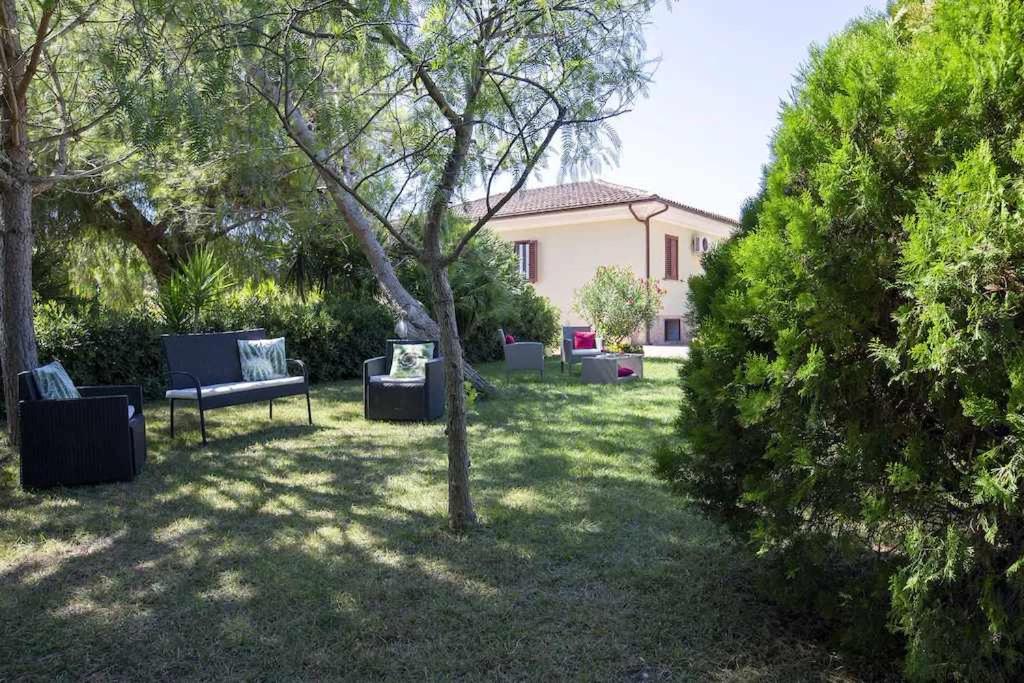 Alghero Villa Maestrale con veranda coperta giardino 4 camere 3 bagni photo 2