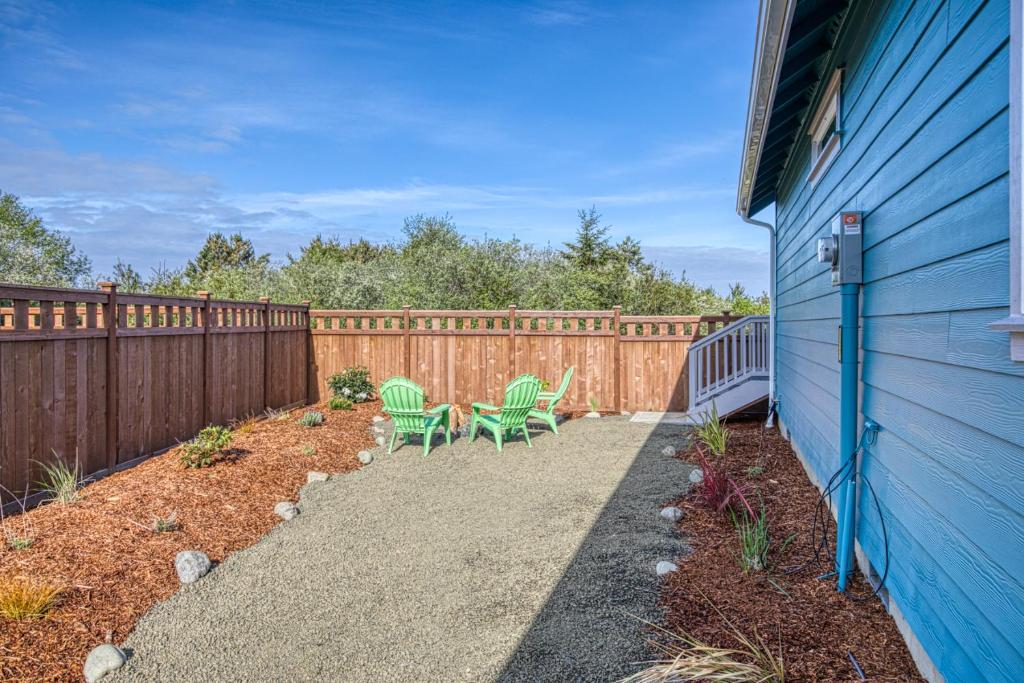 Coral Beach Cottage photo 3