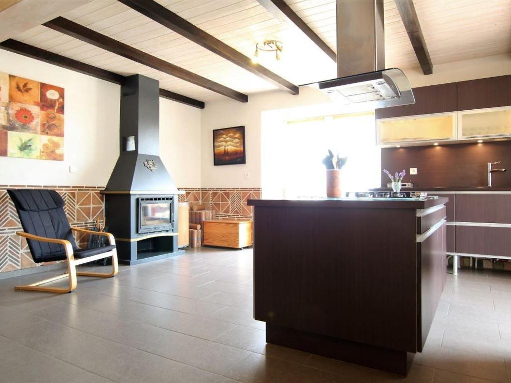 Gîte Saint-Just-prés-Brioude, 4 pièces, 6 personnes - FR-1-582-231 photo 1