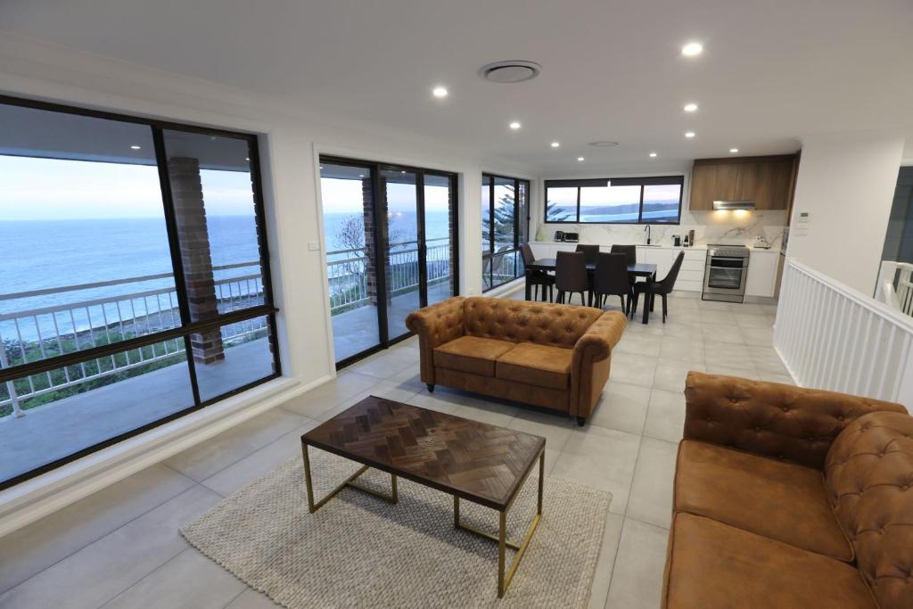 South Pacific Penthouse photo 2