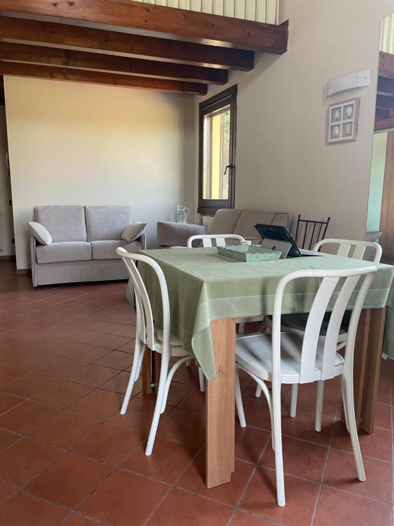 MaGio House photo 2