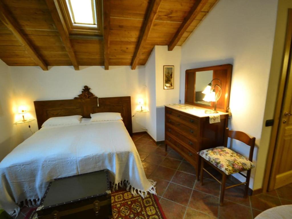 Scenic apartment in Vezzi Portio with private garden photo 1