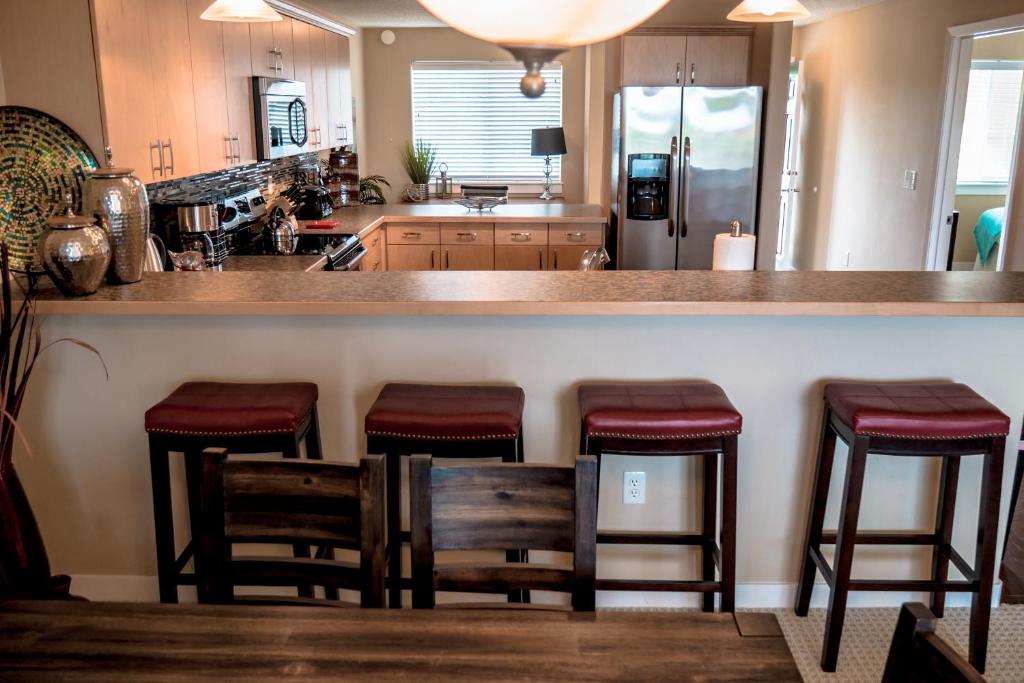 Maritime Refuge Condominium photo 2