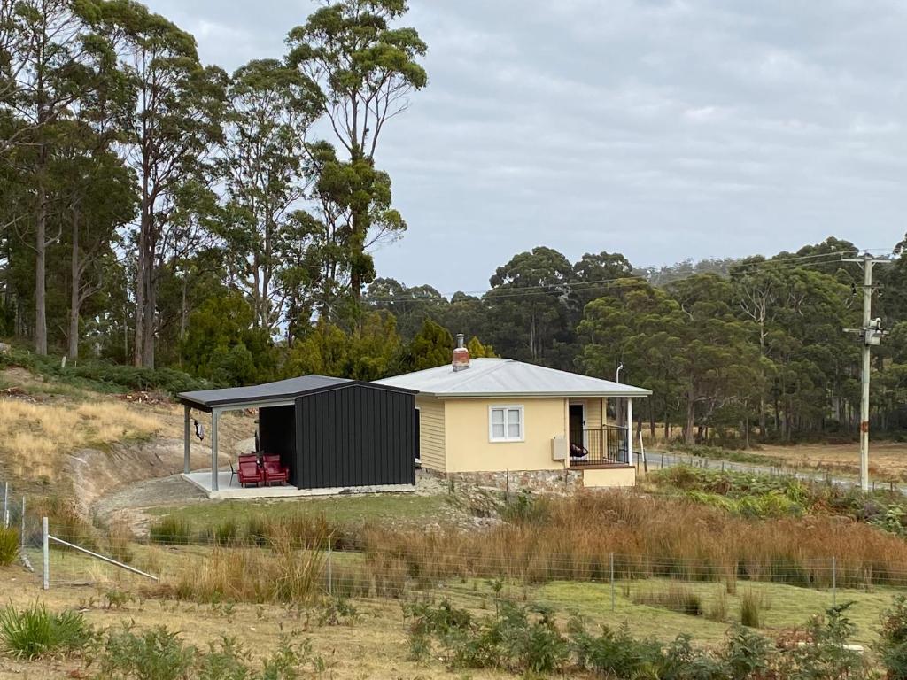 Aruma Cottage Bruny Island photo 1