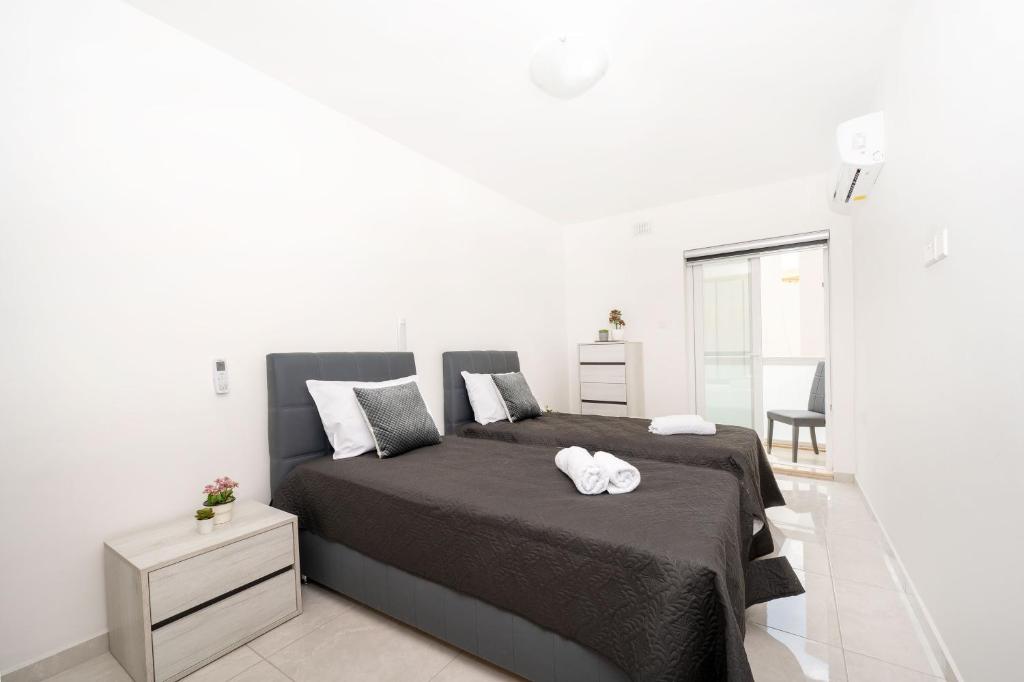 Vela Blu Apartments - Rose Court photo 4