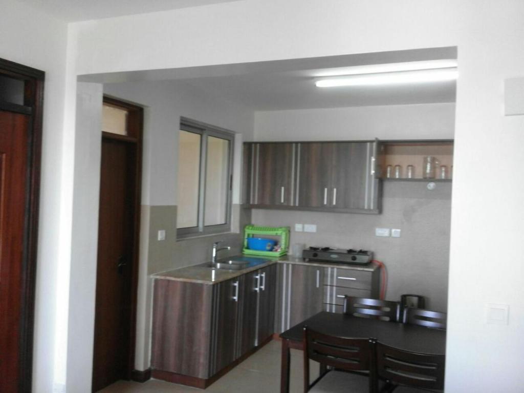 Shanzu Beach apartment with stunning Ocean view photo 3