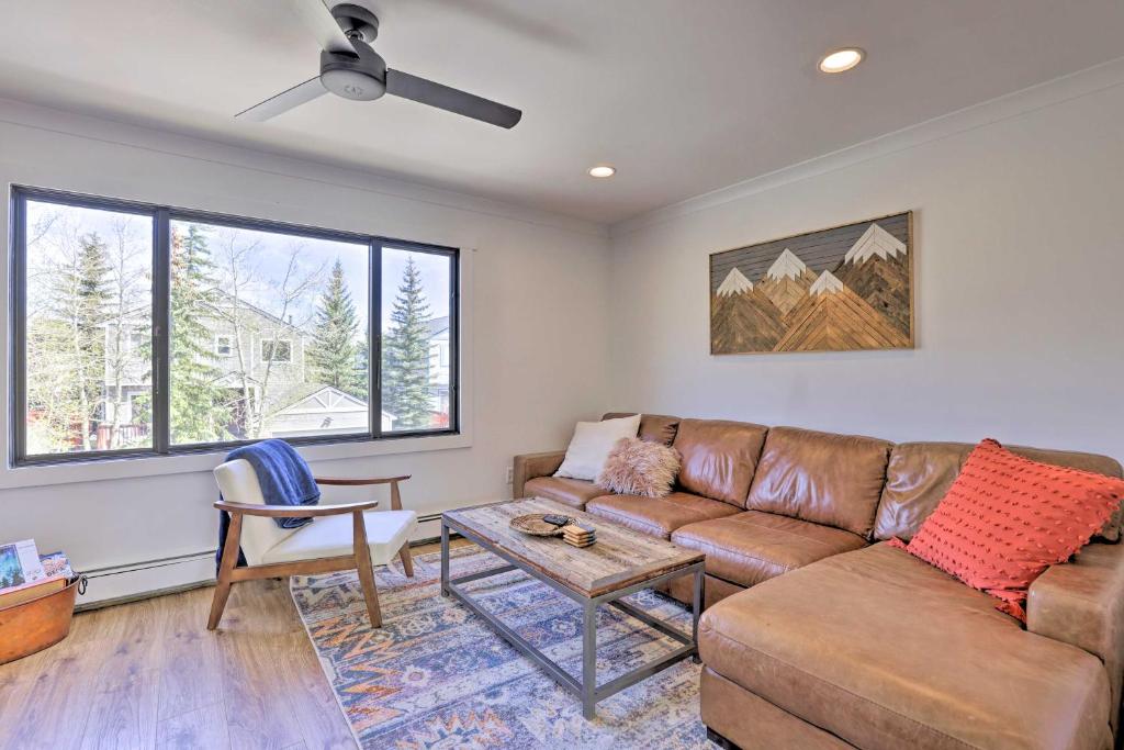 Frisco Townhome with Fireplace Walk to Main Street! photo 4