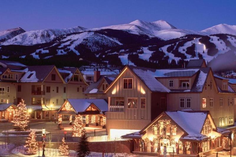 Downtown Breckenridge 2 Bedroom Condo - Steps to Lifts and Main Street image