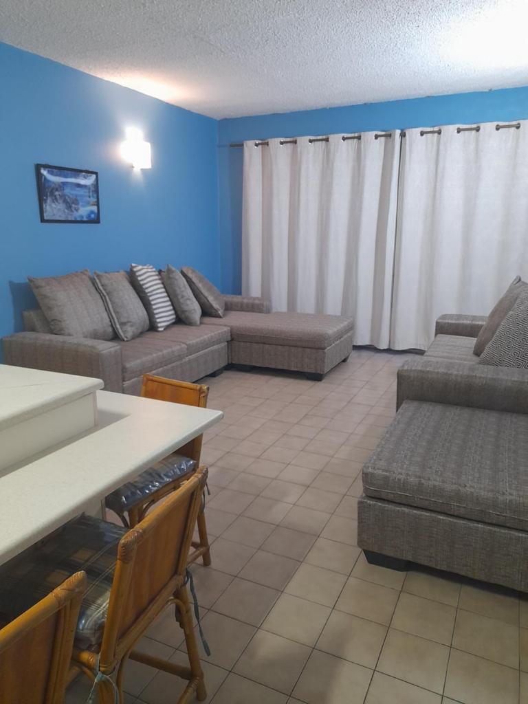 Stella Maris 194 Amazimtoti Self Catering accommodation photo 3