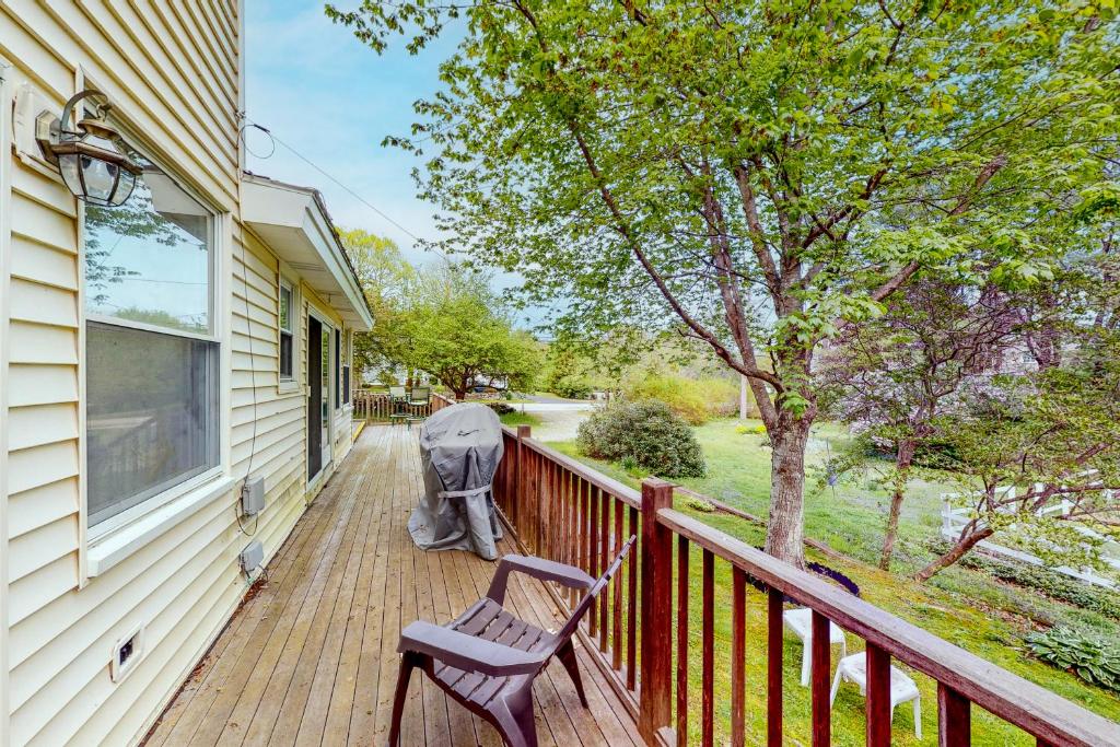 Elegant Countryside Beach Hideaway photo 2