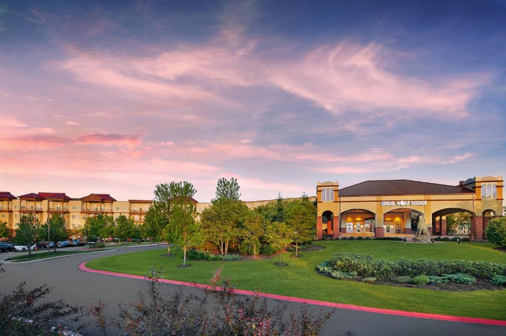 Great Wolf Lodge Illinois image