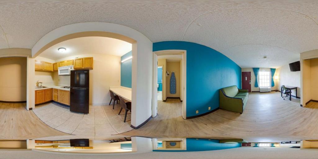 One life studio and suites photo 4