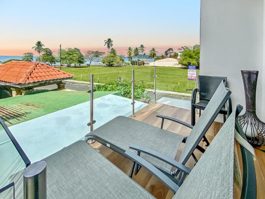 SUNSET OCEAN VIEW CONDO photo 1