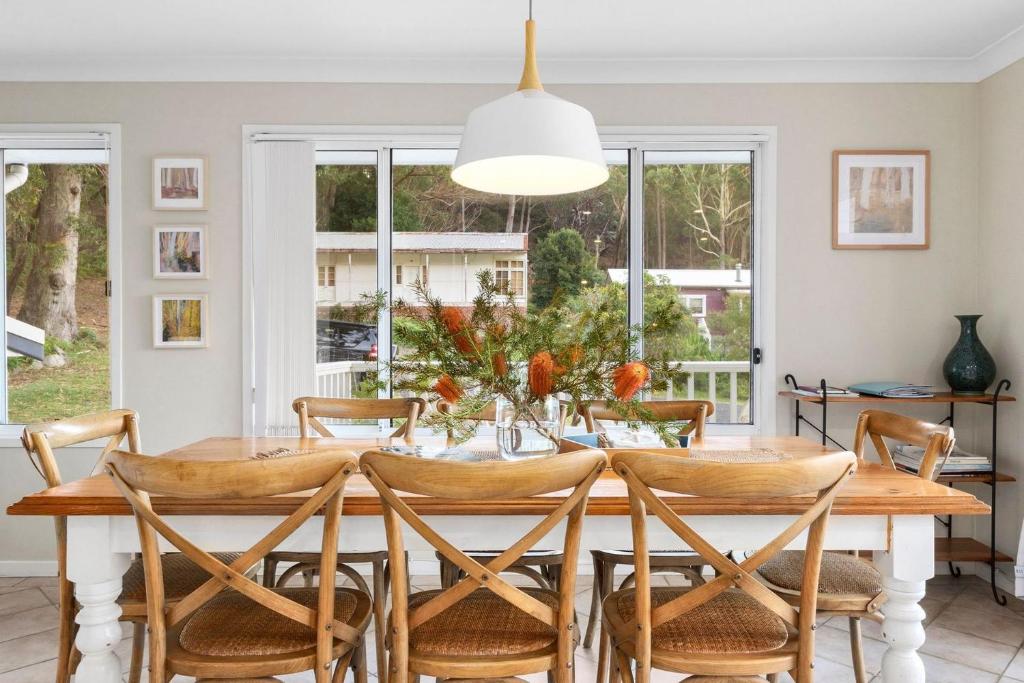 24 Hyam Rd Hyams Beach photo 3