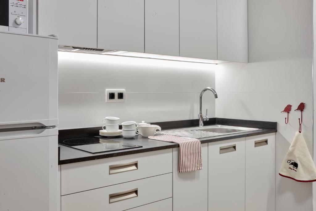Apartamentos Ea Astei photo 4