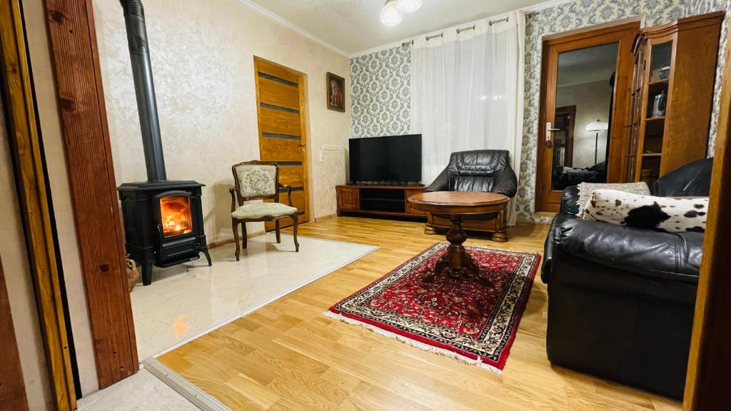 Gemütliches Apartment mit Kamin und Wohnküche photo 2