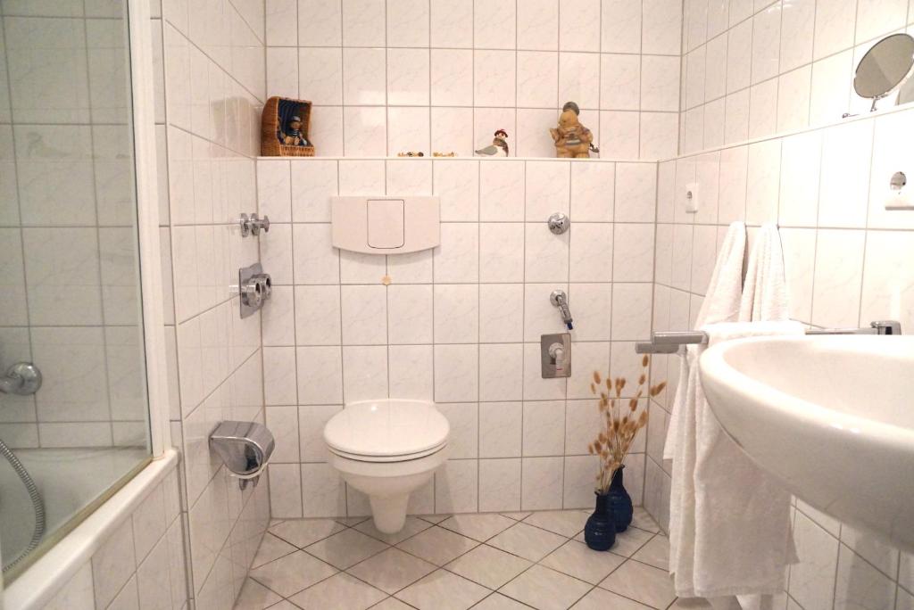 NB D6-2 - Gemütliche Ferienwohnung für 4 Personen mit Panoramablick in Cuxhaven-Sahlenburg photo 3
