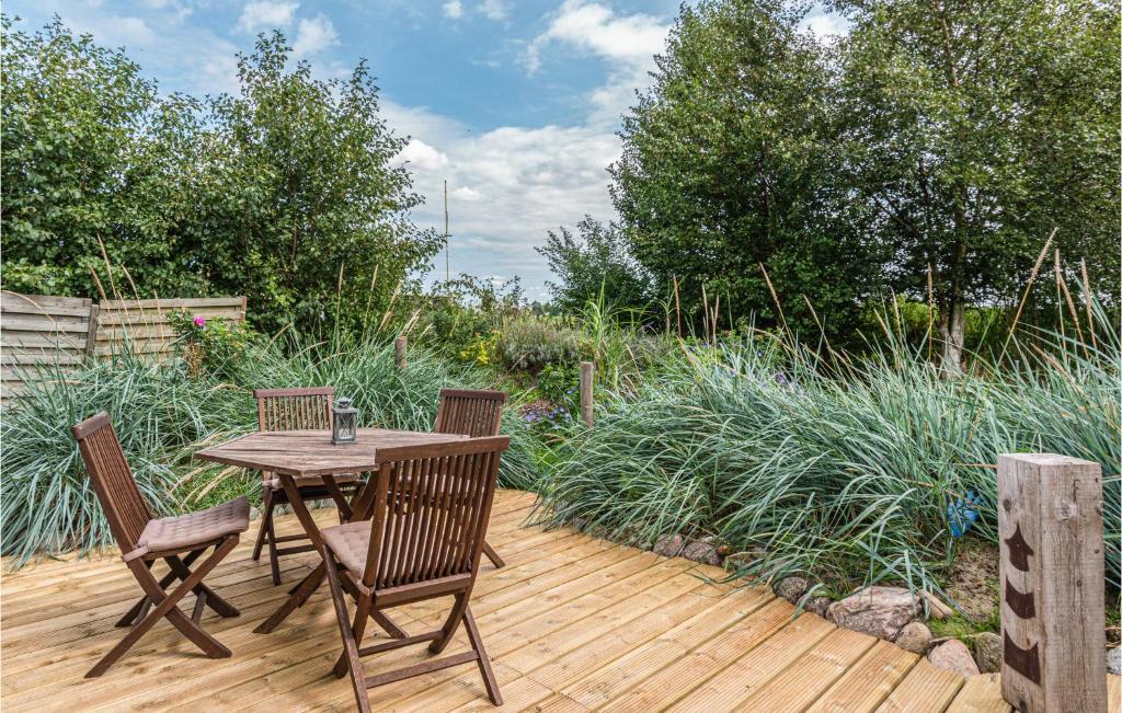 Stunning Home In Friedrichskoog With 3 Bedrooms, Sauna And Wifi