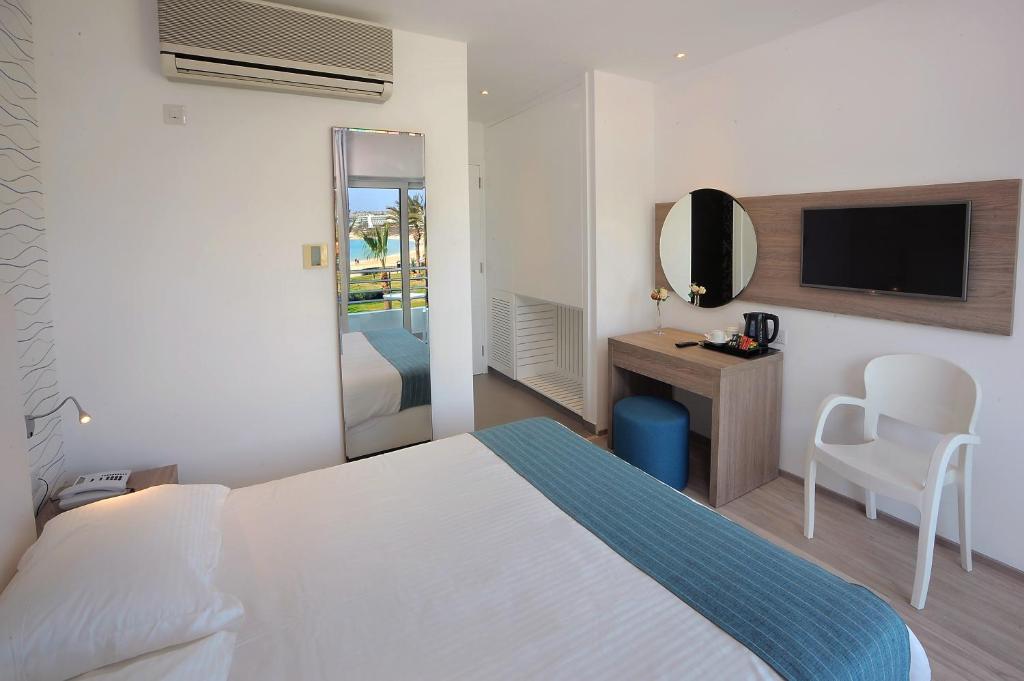 Okeanos Beach Boutique Hotel photo 3