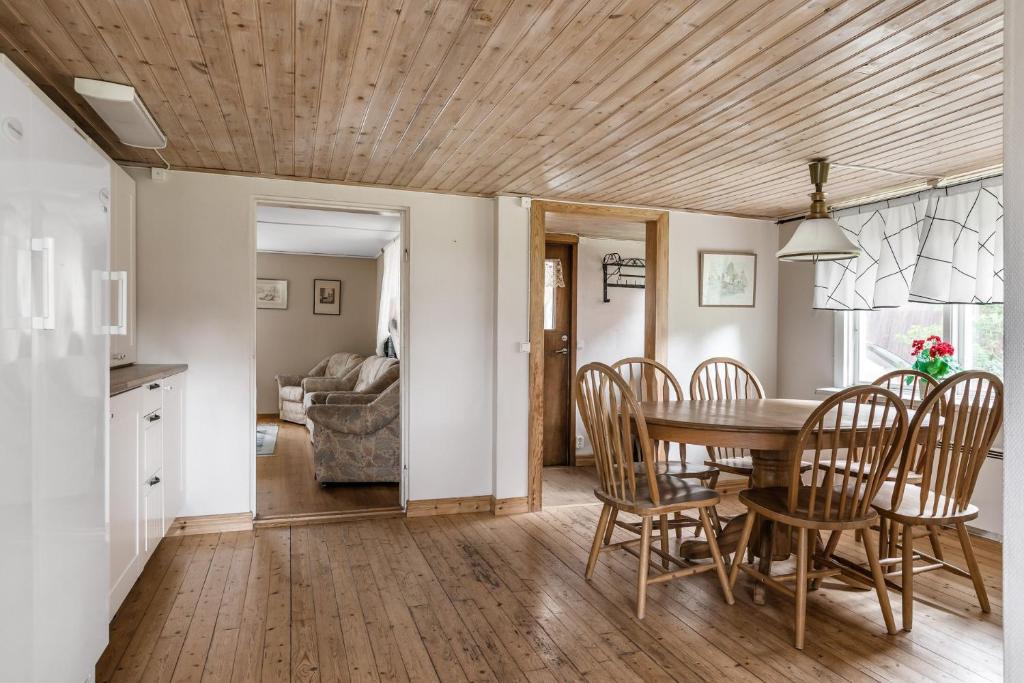 Nice cottage at Bolmstad Sateri by Lake Bolmen photo 3