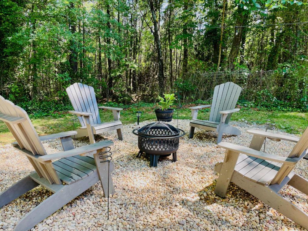 Bountyland Cottage - Lake Keowee - Mountains - Clemson University photo 2