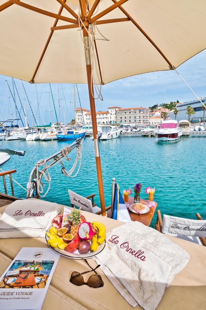 La Ornella - Location bateau à quai de Thierry Bourgait photo 1