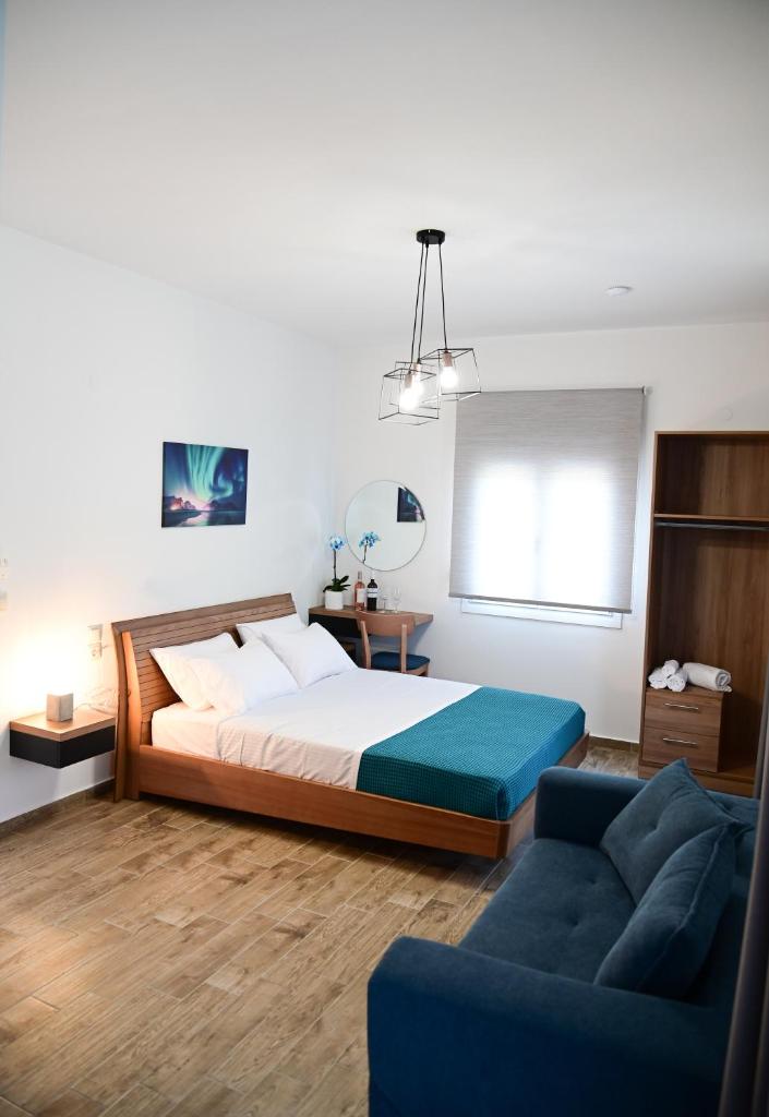 BIG BLUE HOTEL photo 3