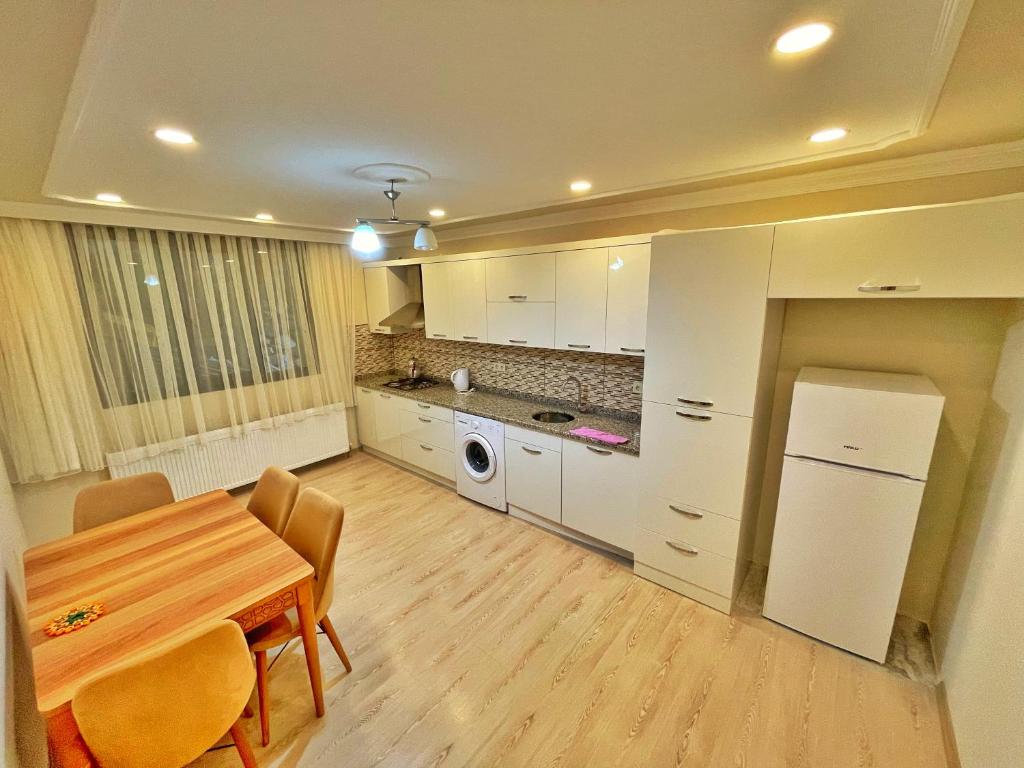 Şahin Apart photo 4