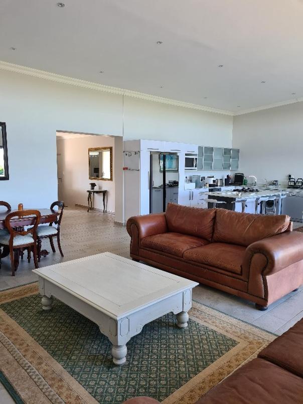 10 on Aquavista Addo River View Villa photo 1