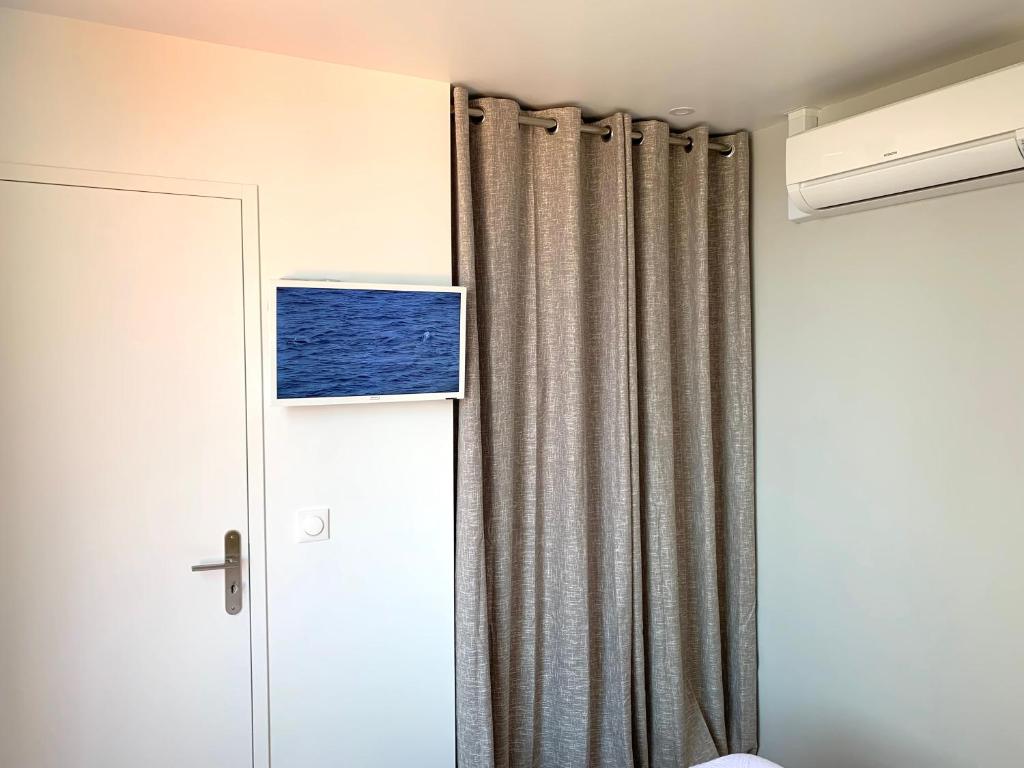 Élégant appartement T2 en 1ère ligne de l'Étang de Thau avec terrasse - Cures et vacances (Elegant appartement T2 en 1ere ligne de l'Etang de Thau avec terrasse - Cures et vacances) - 화장실