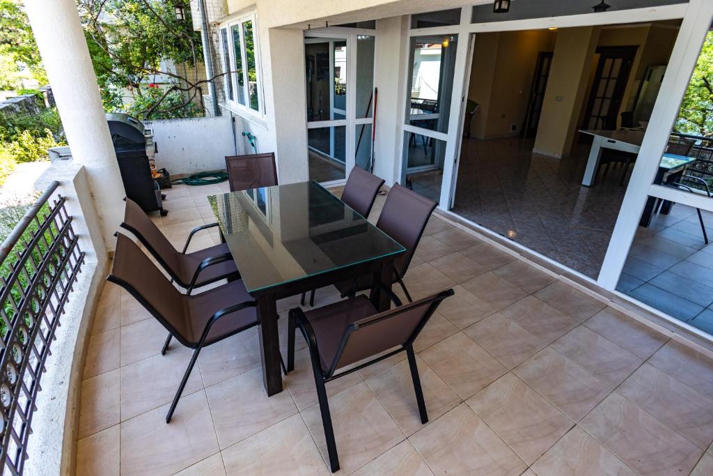 Ana Apartment photo 4