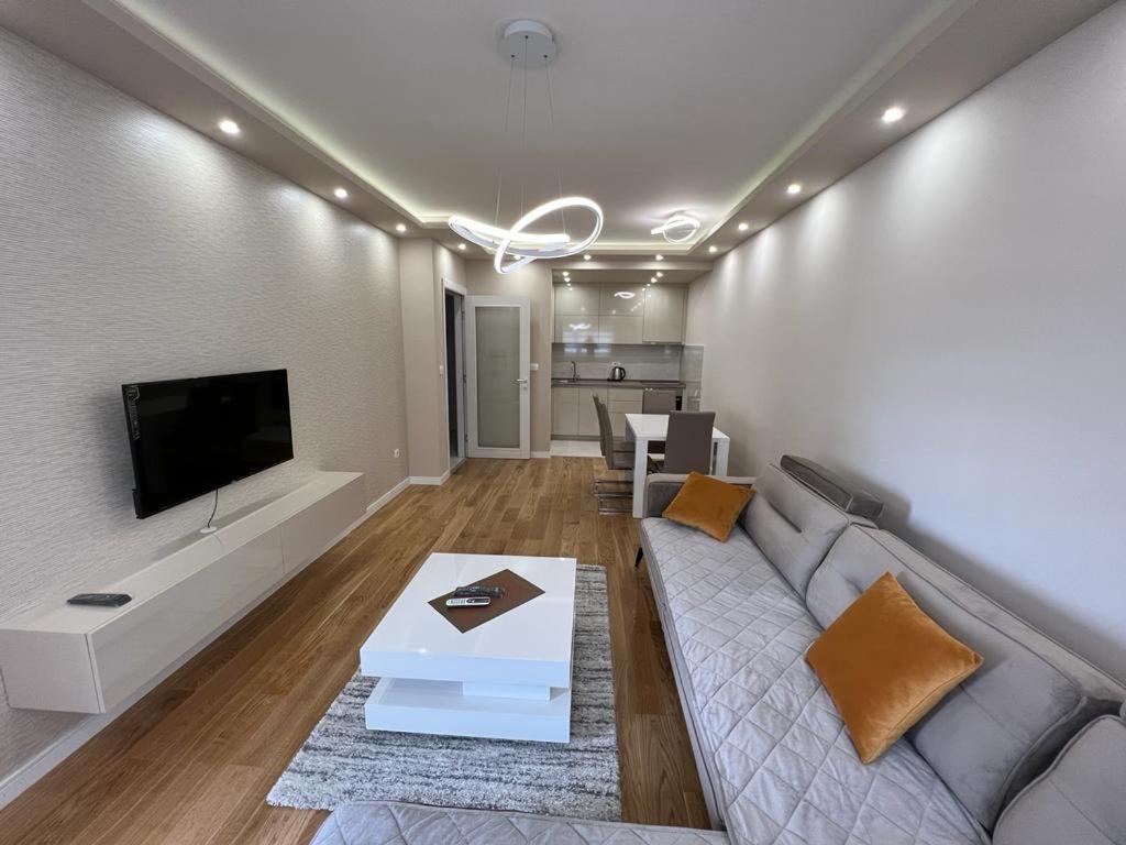 Central City Lux Apartments