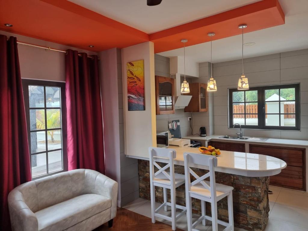 Phoenix Apartments photo 1
