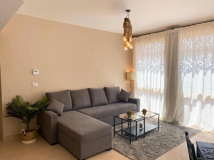 Lovely 1 Bedroom apt. At Mangroovy residence with free access to the Beach and Pools photo 1