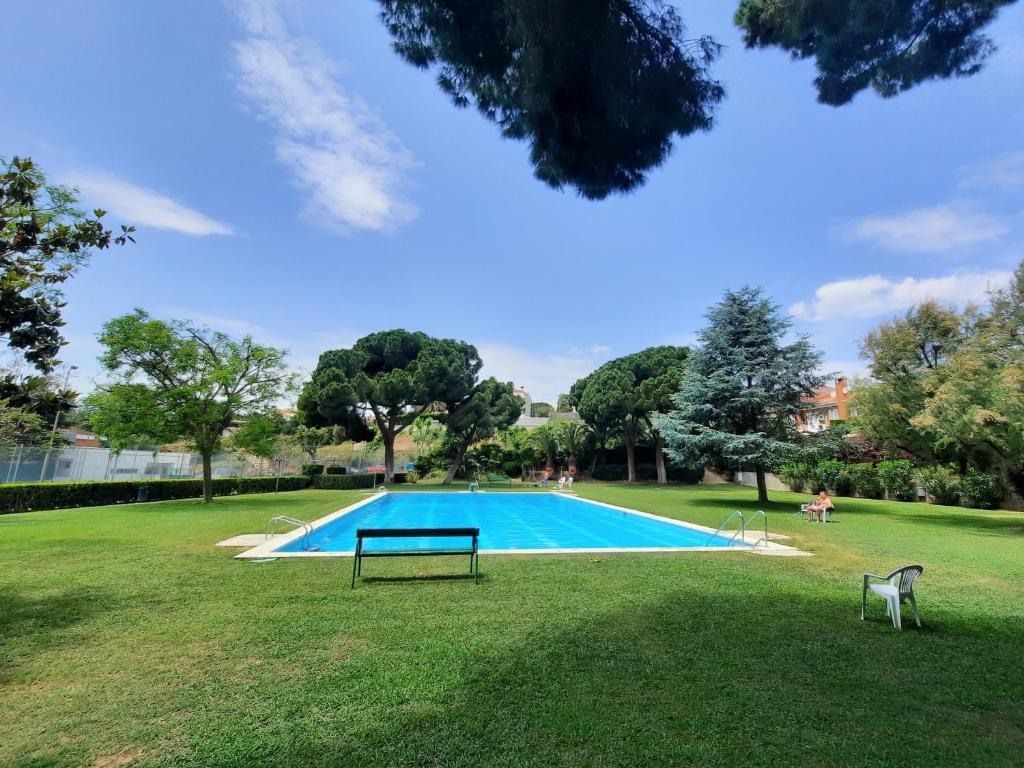 Port marina & beach apartment with pools photo 1