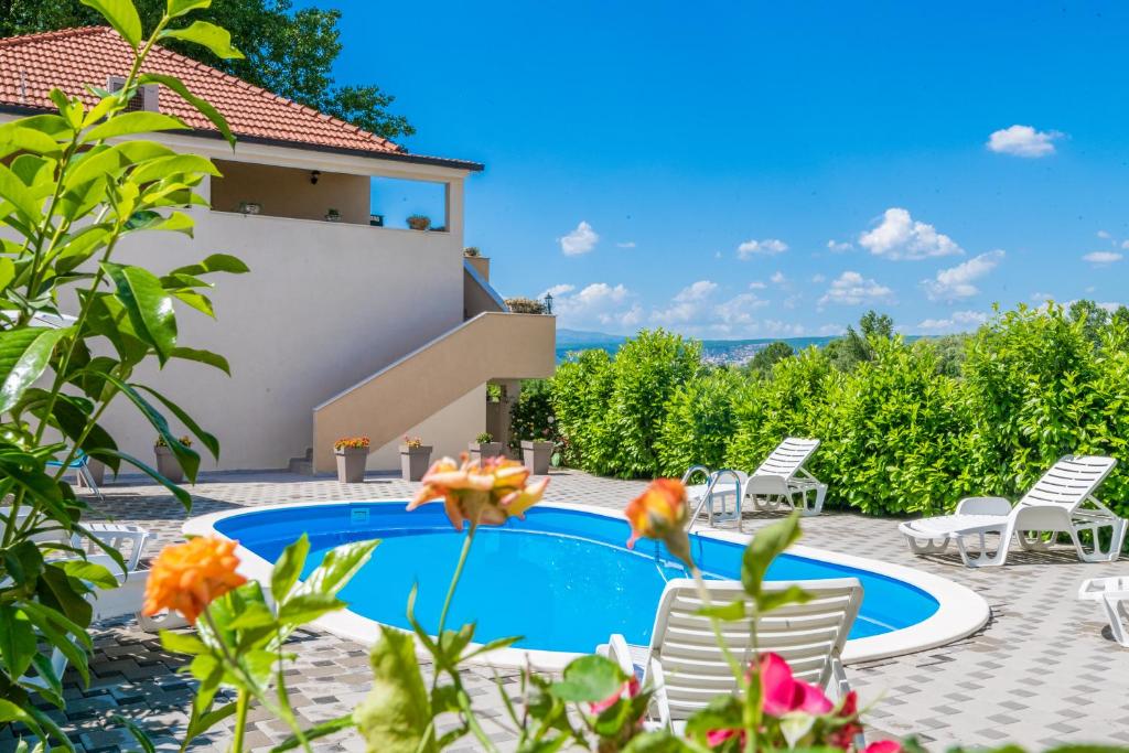 Luxurious Villa Sennia with a private pool photo 2