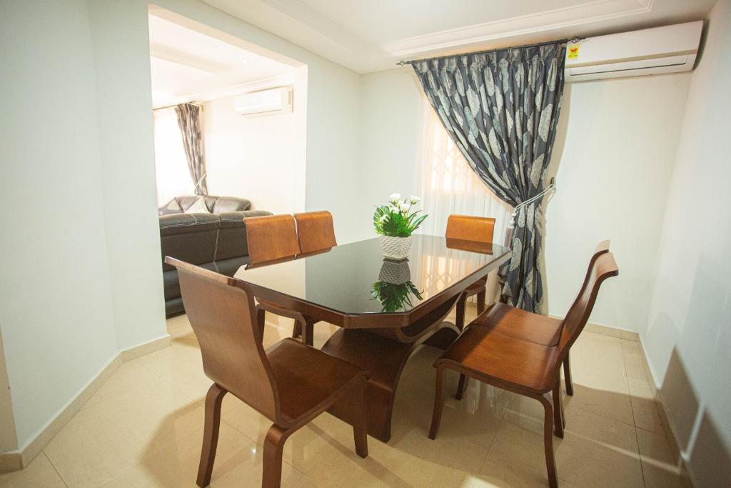 Accra Luxury Homes @ East Legon photo 2
