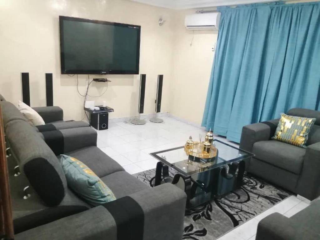 Appartment in Keur Massar photo 4
