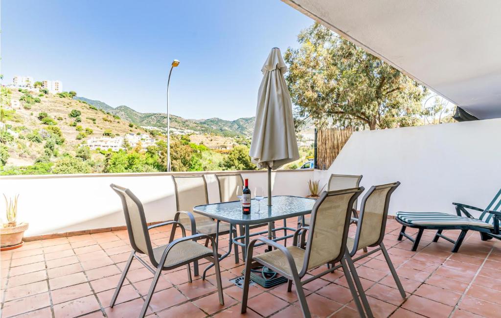 Nice Apartment In Benalmdena With Outdoor Swimming Pool, Wifi And 2 Bedrooms photo 1