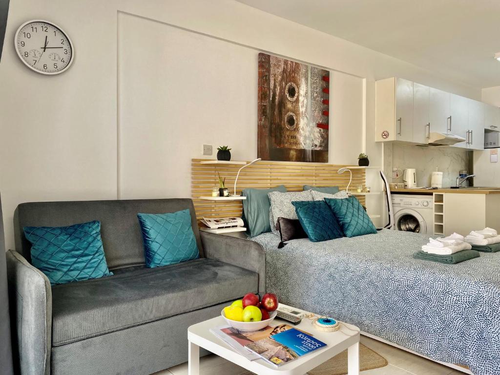 Ev Zin:Cozy, Newly rennovated, Studio, Swimming Pool B102 photo 3