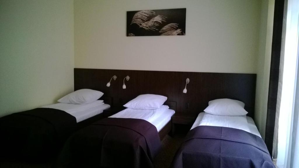 Трехместный (Трехместный номер), Yuca Hotel with sauna