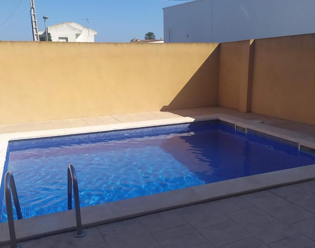 Deltafamily ¡ barbacoa,piscina, wifi Chromecast !!, Tarragona