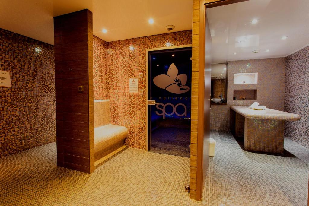 Ax Hôtel Spa & Restaurant photo 4