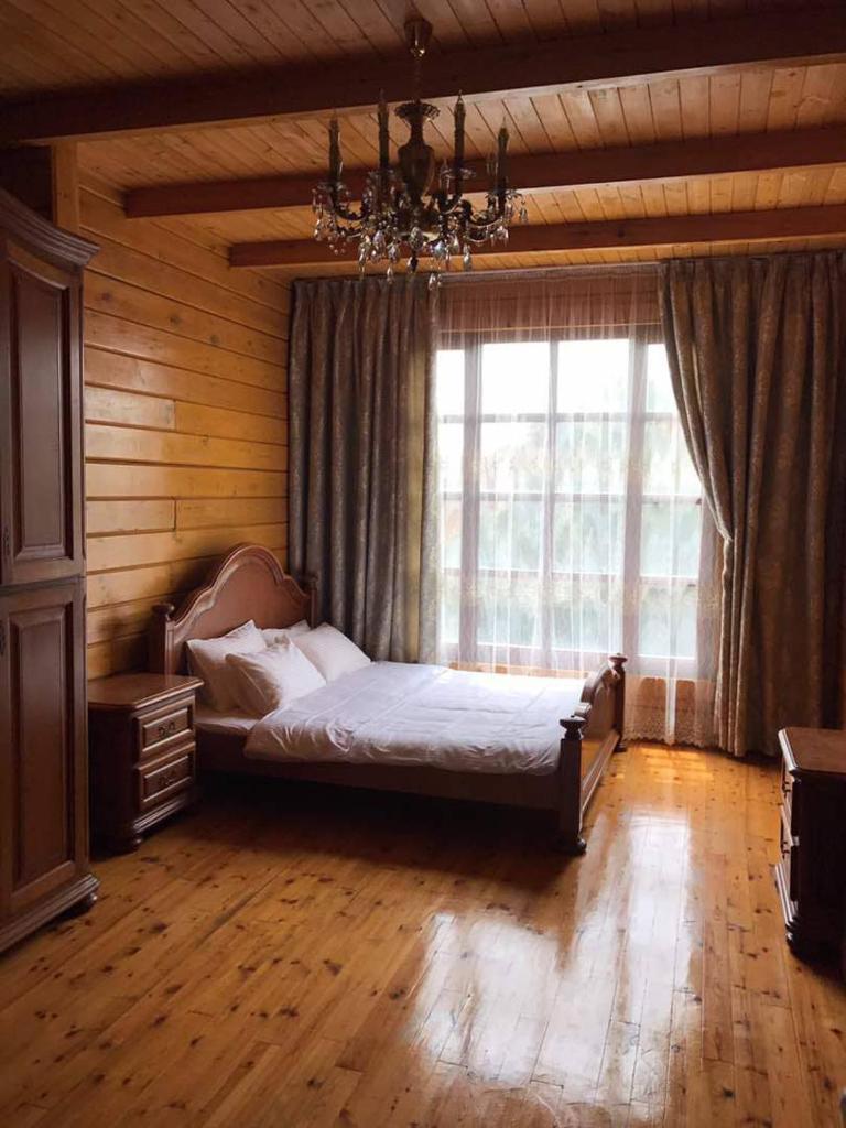 Wooden House photo 3