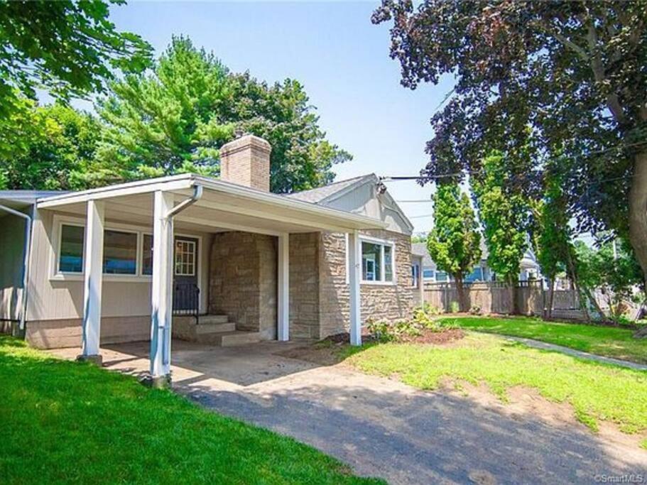 Shore Drive - 2 Bedroom/2 Bath/Bunk/Queen Oasis image